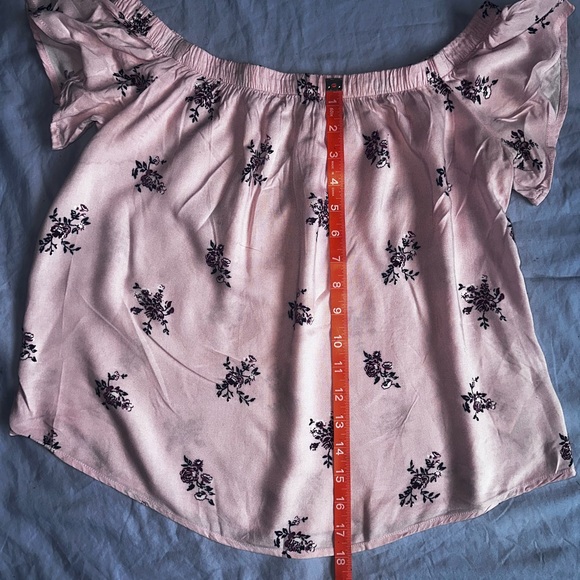Abercrombie & Fitch Women's Off-Shoulder Pink Floral Top - Picture 6 of 8